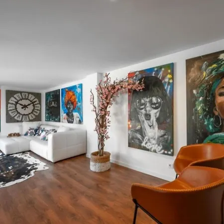 Appartamento Luxury Villa With Private Pool