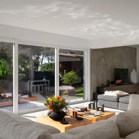 Appartamento Luxury Villa With Private Pool Lisbona